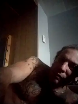 Snapshot of trucker1979 chatting on 11.11.25 trucker1979 online show from 11.11.25