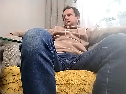 grzes19763 online show from 09.30.25