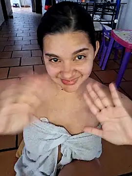 Snapshot of blerstefan1 chatting on 02.19.25 blerstefan1 online show from 02.19.25