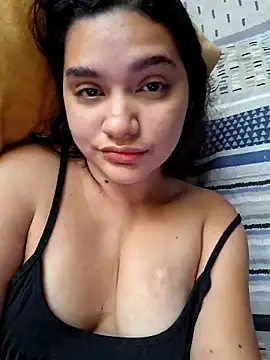 Snapshot of blerstefan1 chatting on 03.07.25 blerstefan1 online show from 03.07.25