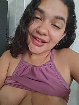 Snapshot of blerstefan1 chatting on 11.12.25 blerstefan1 online show from 11.12.25