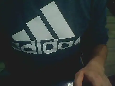 Snapshot of Latinjim29 chatting on 12.15.25 Latinjim29 online show from 12.15.25