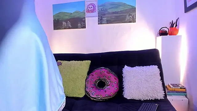 LillyCandy online show from 11.08.25