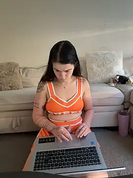 joeystaciee online show from 11.13.25