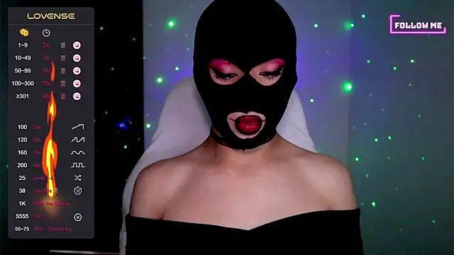 Snapshot of Bigfemblue chatting on 12.03.25 Bigfemblue online show from 12.03.25