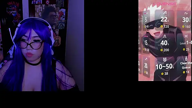 Snapshot of lalisa8 chatting on 11.30.25 lalisa8 online show from 11.30.25