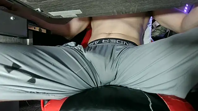 Dick and muscles online show from 11.26.25