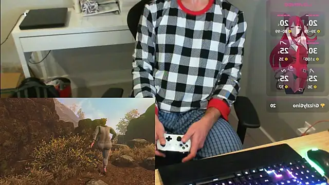 Snapshot of Bloopers66 chatting on 10.09.25 Bloopers66 online show from 10.09.25