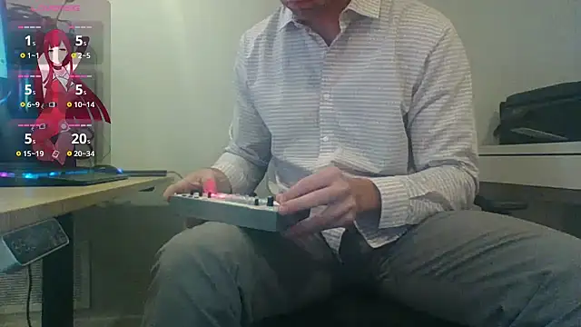 Snapshot of Bloopers66 chatting on 11.05.25 Bloopers66 online show from 11.05.25