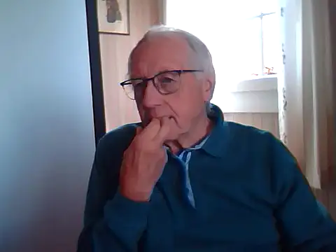 Snapshot of johnjohn622662 chatting on 09.16.25 johnjohn622662 online show from 09.16.25