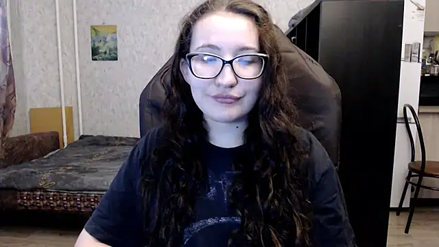 AnKey Rayah online show from 11.08.25