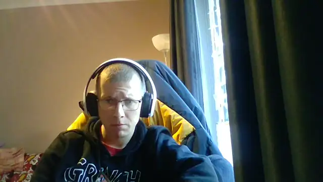 David250692 online show from 12.15.25