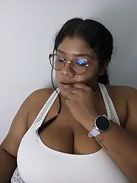 paola091 online show from 05.19.26