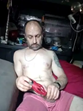 Snapshot of Dgp42o0o chatting on 12.18.25 Dgp42o0o online show from 12.18.25