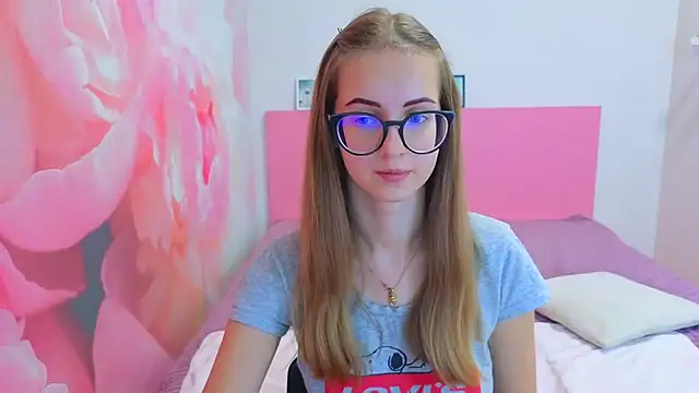 AliceAdams online show from 11.15.25