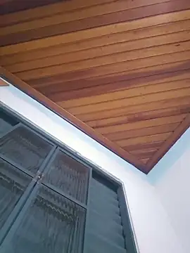 Snapshot of martinezv33 chatting on 03.11.26 martinezv33 online show from 03.11.26