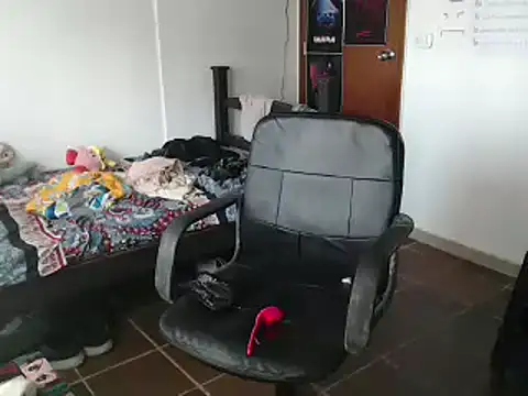 Snapshot of alisterxxx chatting on 01.28.25 alisterxxx online show from 01.28.25