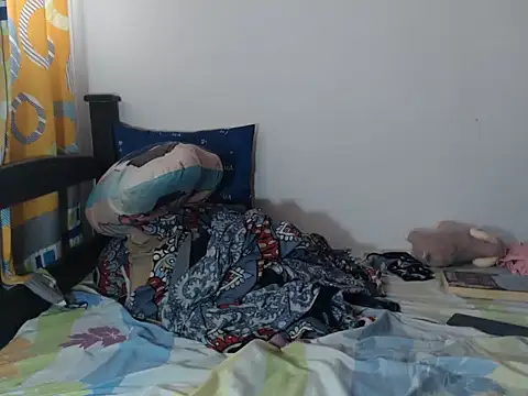 Snapshot of alisterxxx chatting on 09.10.25 alisterxxx online show from 09.10.25