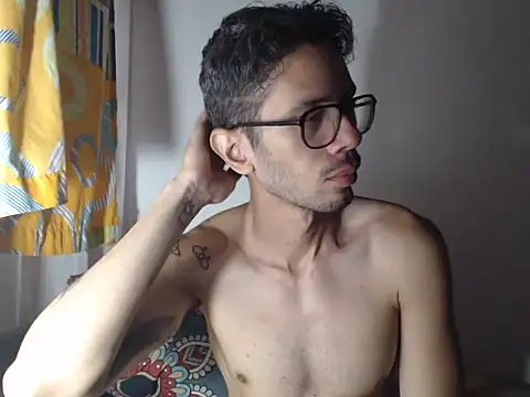 alisterxxx online show from 03.18.26