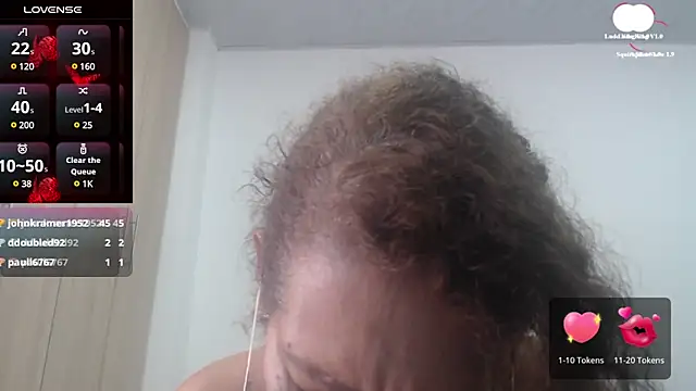 Snapshot of BustyMilf_ chatting on 01.29.25 BustyMilf online show from 01.29.25