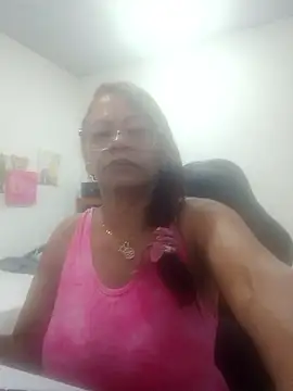 Snapshot of BustyMilf_ chatting on 10.16.25 BustyMilf online show from 10.16.25