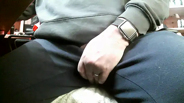 Snapshot of Cygnus58topchef chatting on 01.25.25 Cygnus58topchef online show from 01.25.25