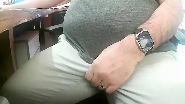 Snapshot of Cygnus58topchef chatting on 10.02.25 Cygnus58topchef online show from 10.02.25