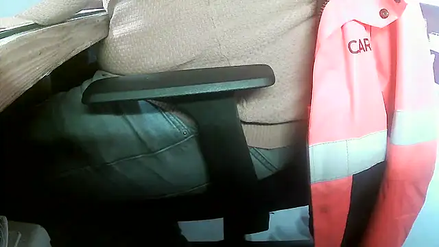 Snapshot of Cygnus58topchef chatting on 10.11.25 Cygnus58topchef online show from 10.11.25