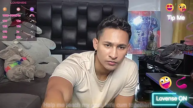 Snapshot of BenjaminCooperk chatting on 04.03.26 BenjaminCooperk online show from 04.03.26