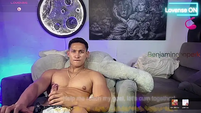 Snapshot of BenjaminCooperk chatting on 04.11.26 BenjaminCooperk online show from 04.11.26