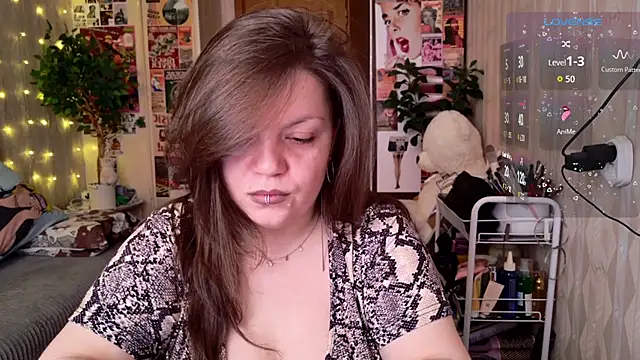 cutewhip online show from 04.22.26