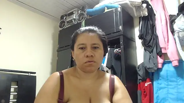 adrixxx38 online show from 04.15.26