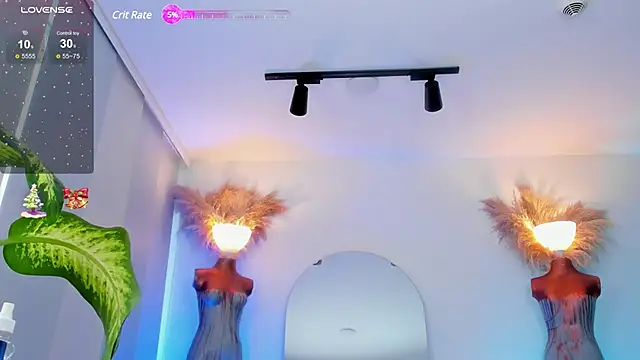 Angel Peach online show from 12.26.24