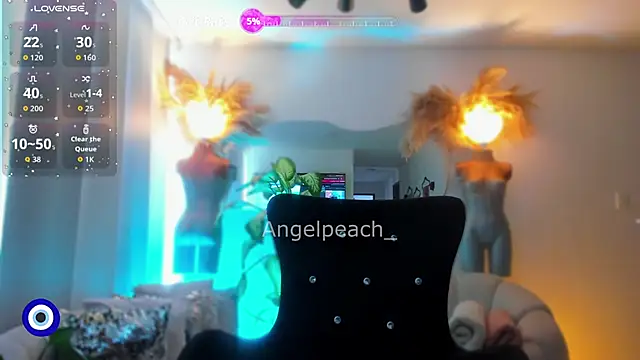 Angel Peach online show from 12.15.25