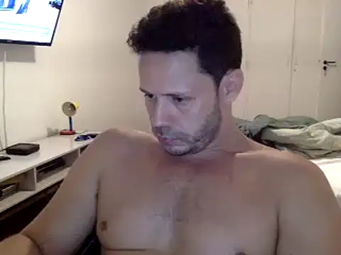 Snapshot of FelipeRiver chatting on 01.11.25 FelipeRiver online show from 01.11.25