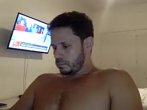 Snapshot of FelipeRiver chatting on 02.18.25 FelipeRiver online show from 02.18.25