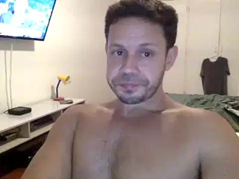 Snapshot of FelipeRiver chatting on 02.26.25 FelipeRiver online show from 02.26.25