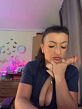 Hotangel75 online show from 06.17.26
