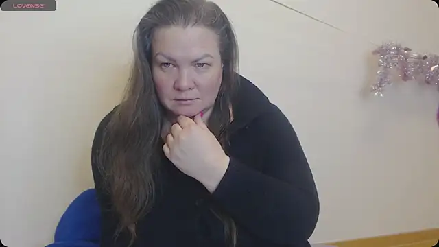 Snapshot of Lady_Adrianna chatting on 01.18.25 Lady Adrianna online show from 01.18.25