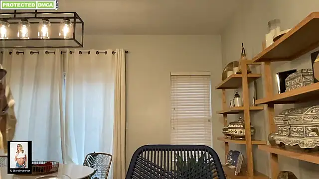 Snapshot of JordynGrange chatting on 01.19.25 JordynGrange online show from 01.19.25