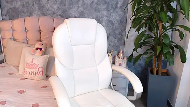 niko robin online show from 02.17.25