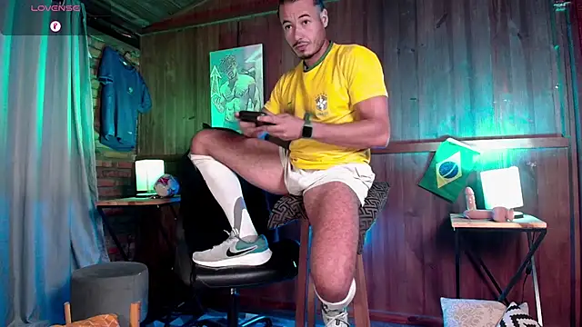 Snapshot of PedroMancini chatting on 02.27.26 PedroMancini online show from 02.27.26