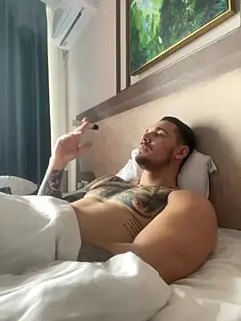 Hot  Tiger online show from 02.09.25