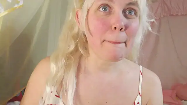 SunnySylvia online show from 02.16.26