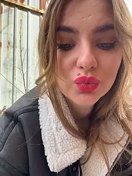 Snapshot of Night_dreams chatting on 03.15.25 Night dreams online show from 03.15.25