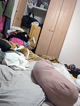 Snapshot of sexybottomrakkii chatting on 02.14.25 sexybottomrakkii online show from 02.14.25