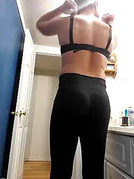 MaddyC6992 online show from 02.08.25