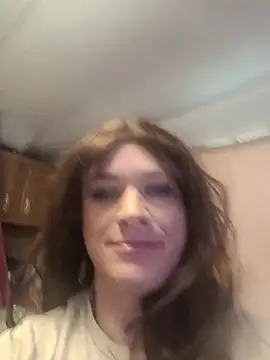 MaddyC6992 online show from 10.08.25