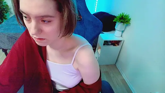 CranberryHot online show from 11.24.25