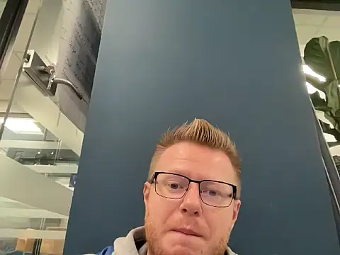 fmodel online show from 01.23.25